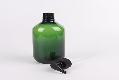 Aus welchem ​​Material bestehen die meisten Shampooflaschen?